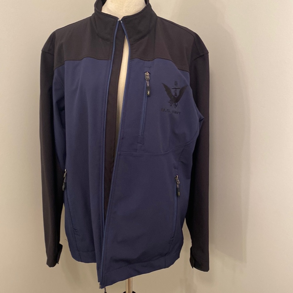 Weatherproof jacket by 32 degrees with US Navy embroidery